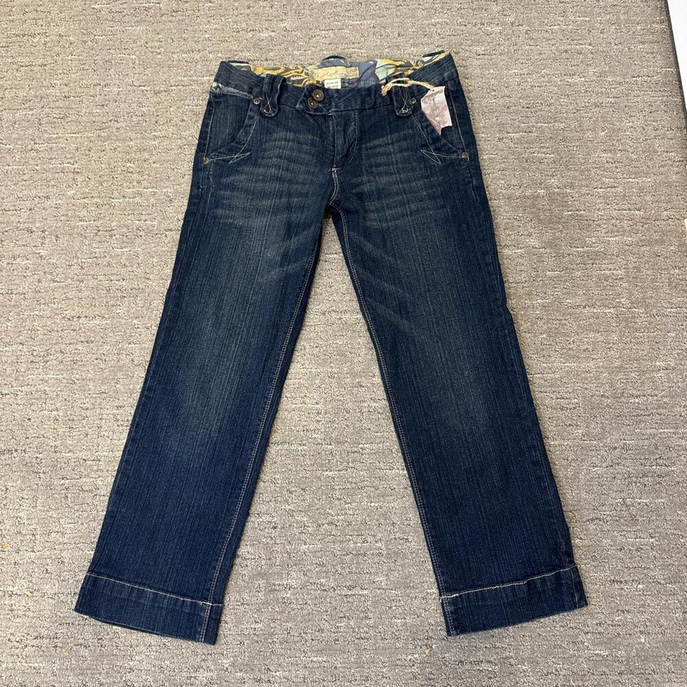 Perfect NWT vintage y2k low rise silver dark wash capri jeans/ pants